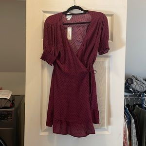 Burgundy dress cocktail